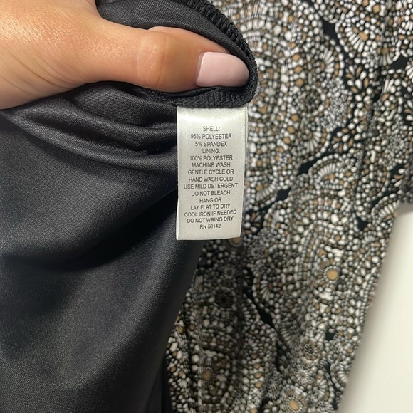 EUC Maggy London Elegant Long Sleeve Midi Dress - Picture 6 of 6